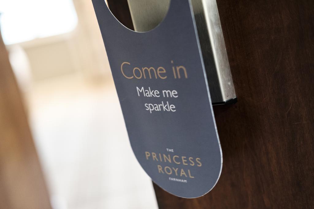 The Princess Royal Farnham  Exteriör bild