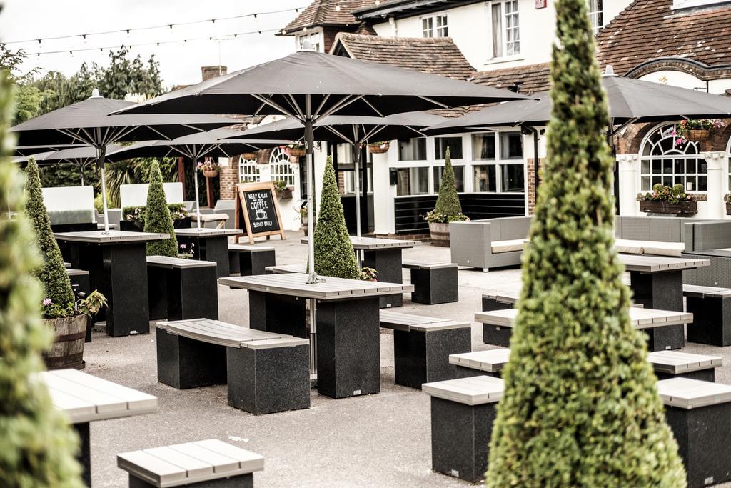 The Princess Royal Farnham  Exteriör bild